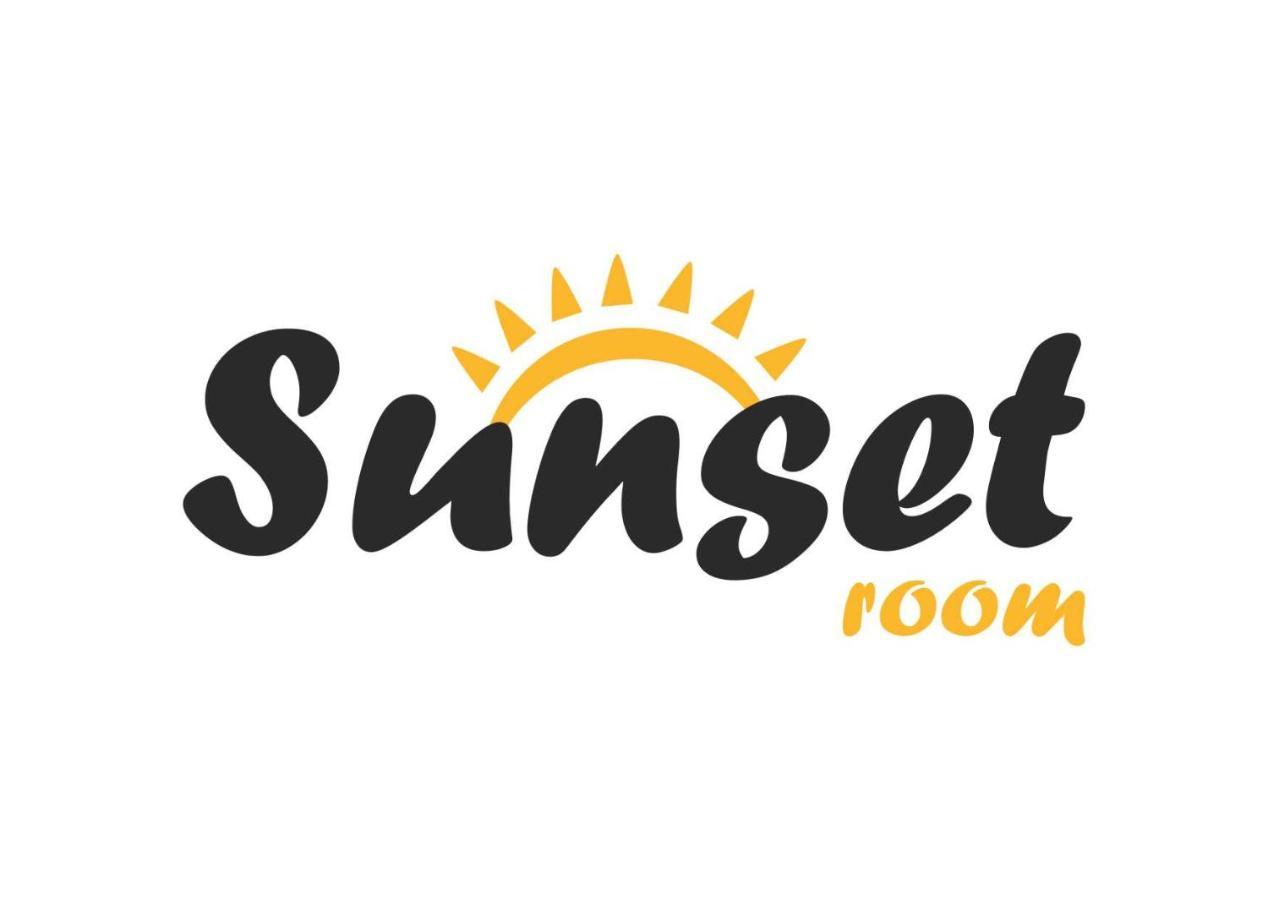 Sunset Room - Hiking & Beach ออดไซเชอ ภายนอก รูปภาพ